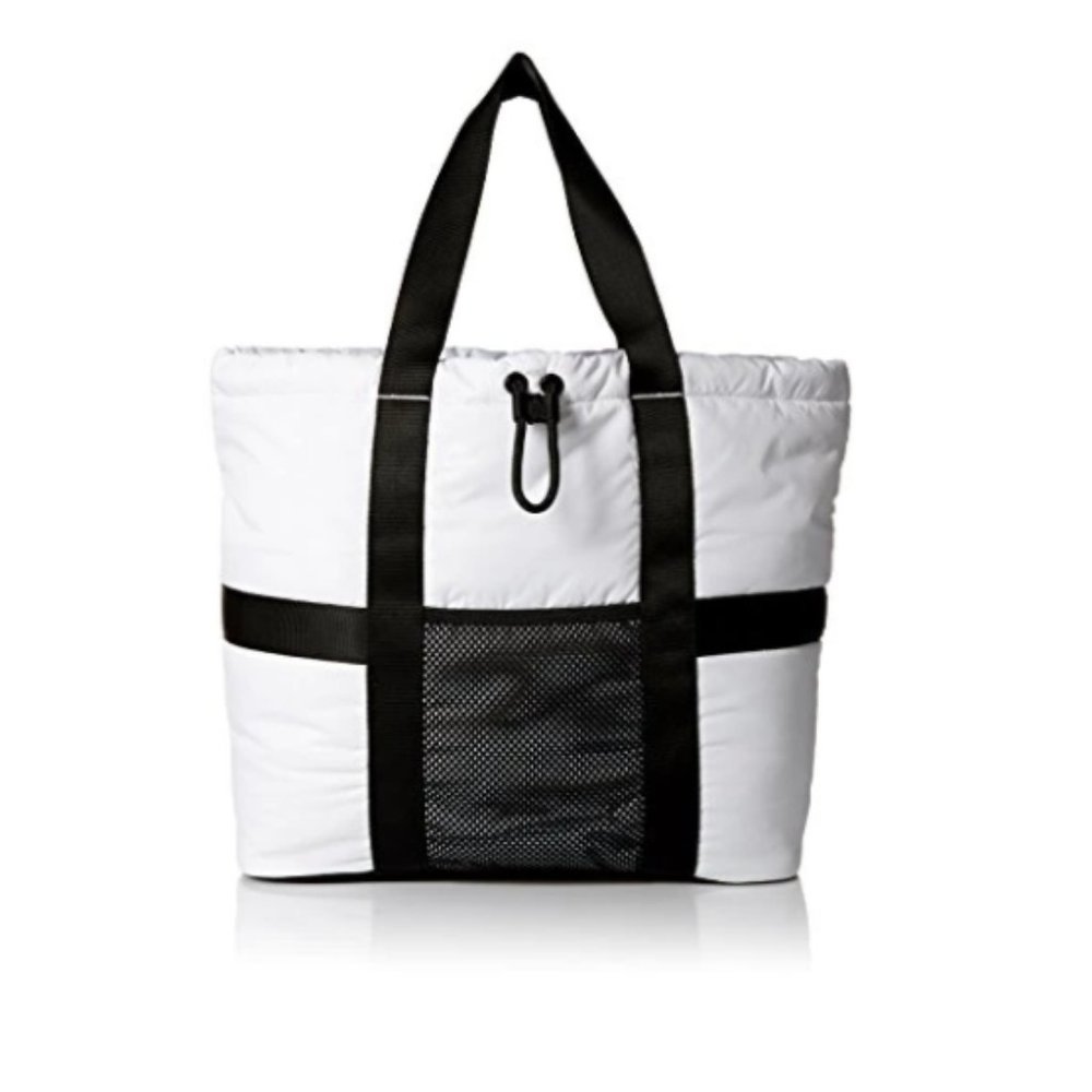 Under Armour Women'S Motivator Tote, White /Black